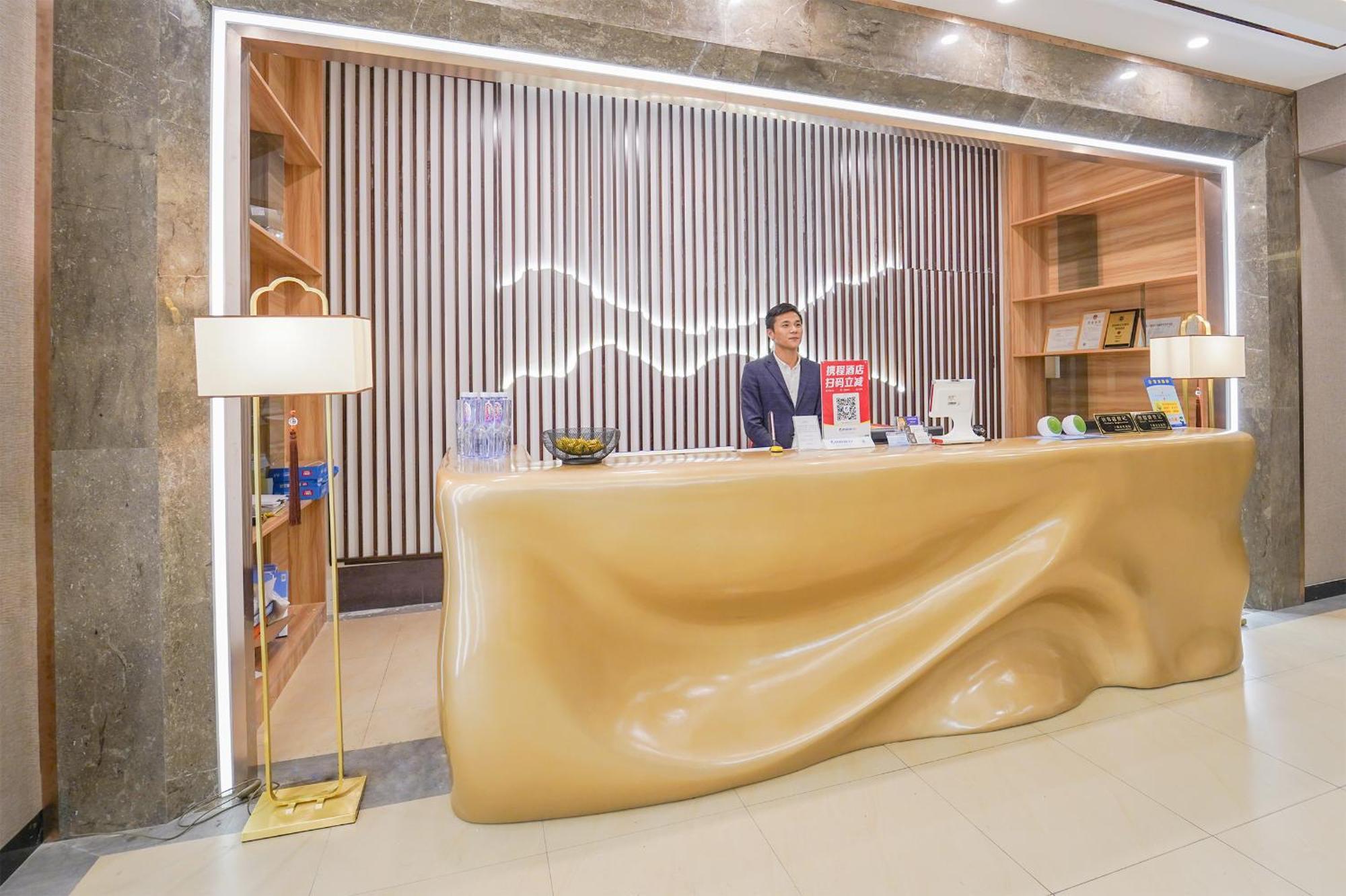 Shanghai Dihang Boutique Hotel Pudong Airport Branch - Provides Shuttle Service To Pudong Airport And Disneyland المظهر الخارجي الصورة